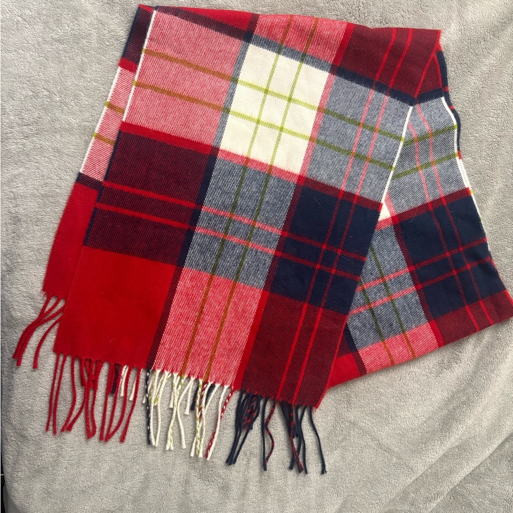Red Plaid 100% Cashmere Scarf Made In Scotland 12 x 63 - Picture 4 of 4